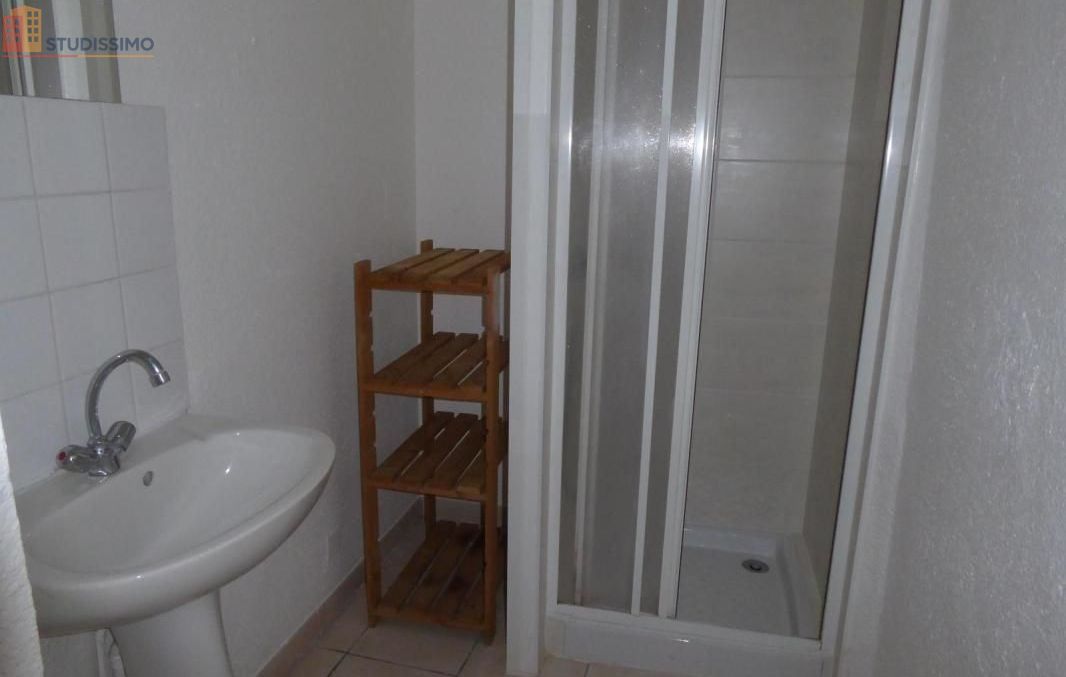 Studio 29m² Aubenas - 2e étage, DPE C - Photo 1