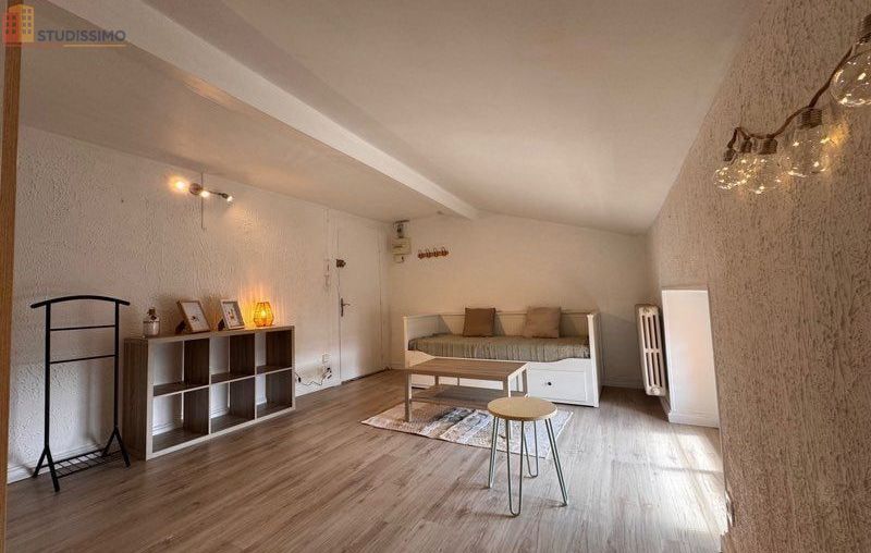 Studio à Aubenas