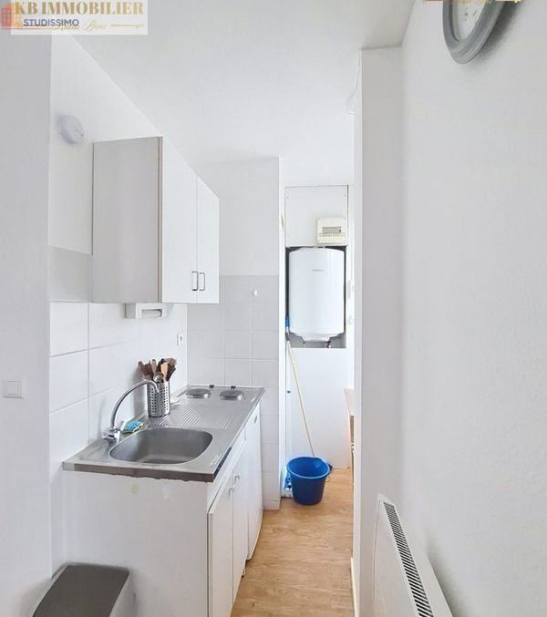 Studio meublé 18m² Privas - Meublé, 2e étage - Photo 3