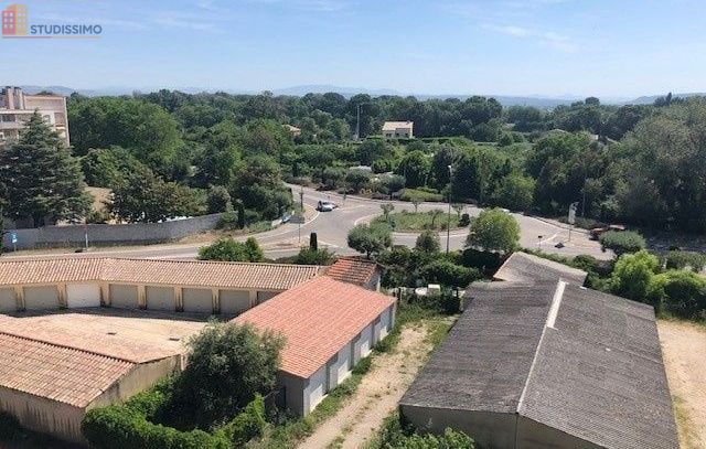 Studio meublé 30m² Bourg-Saint-Andéol - Dernier étage, lumineux - Photo 5
