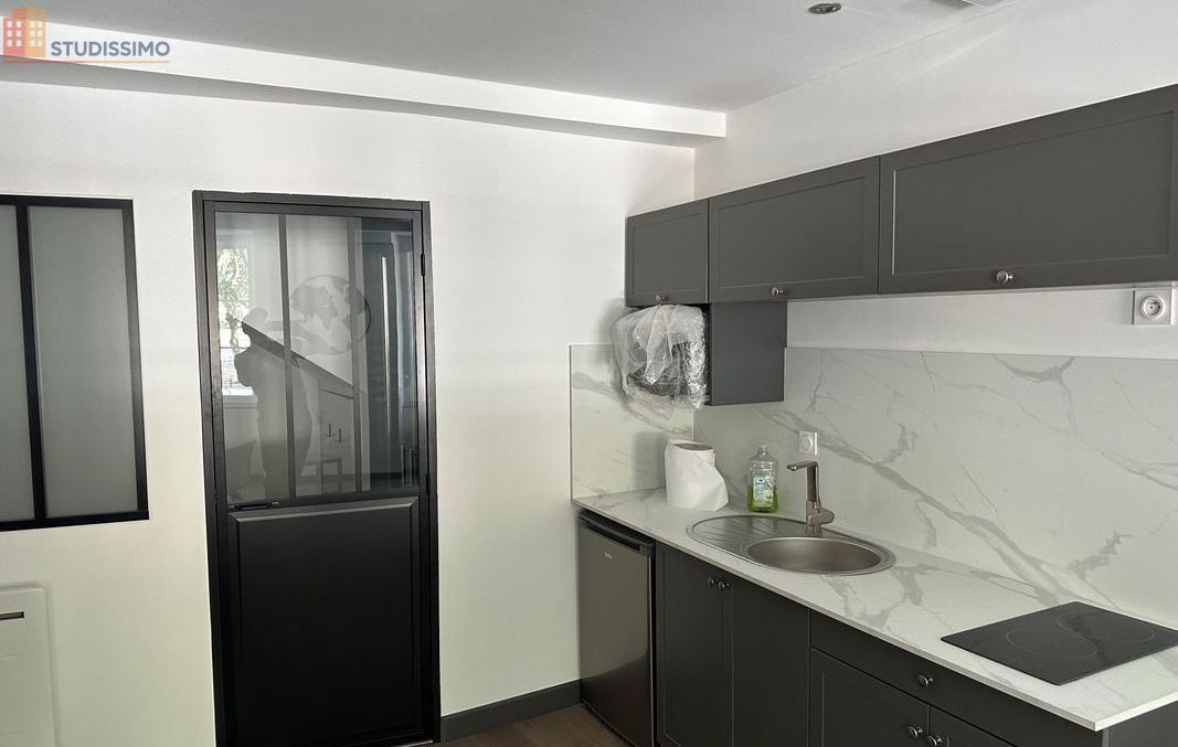 Studio meublé 24m² Tournon-sur-Rhône - Meublé, DPE C - Photo 3