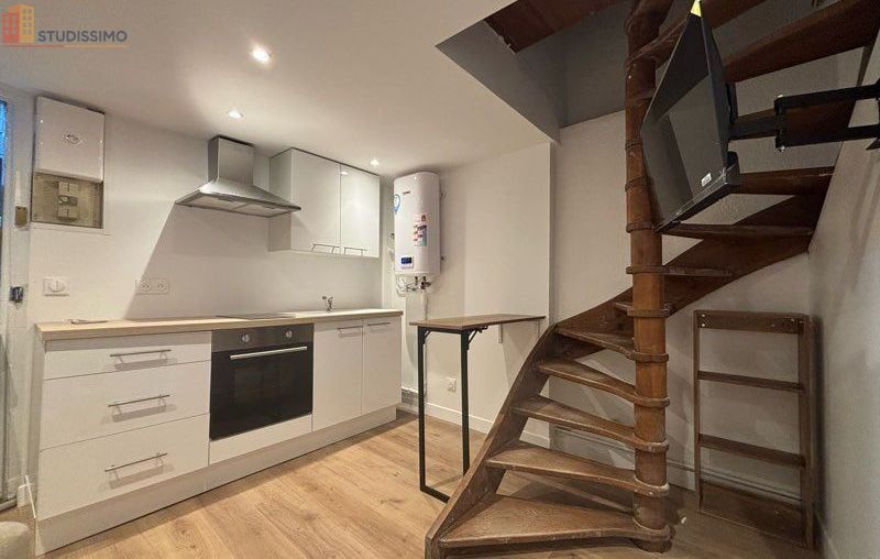 Studio meublé 18m² Annonay - Duplex, calme - Photo 2