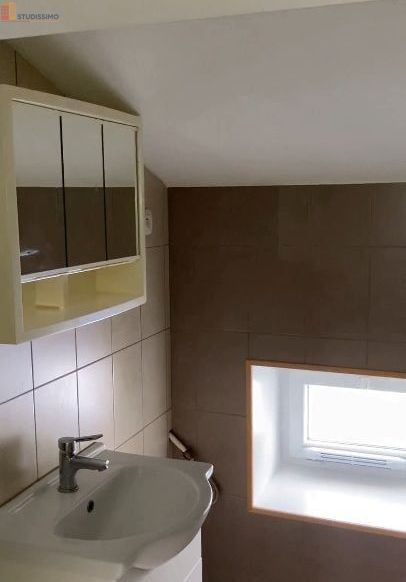 Studio meublé 22m² Privas - Rénové, idéal étudiant - Photo 2