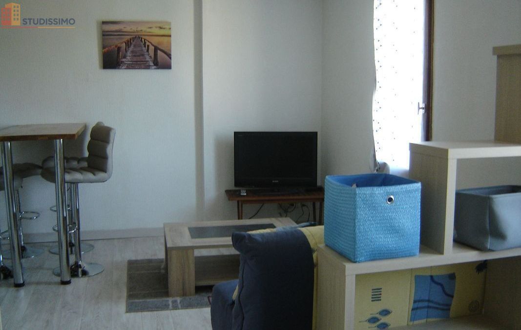Studio meublé 26m² Privas - Lumineux, au 2e étage - Photo 2