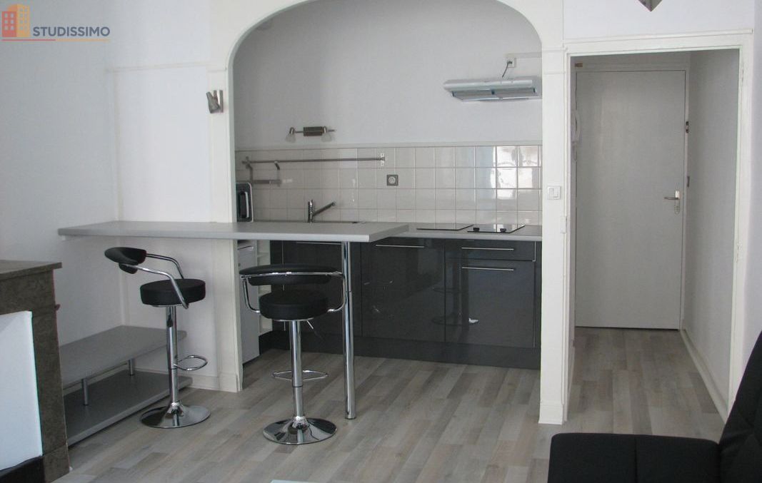 Studio meublé 26m² Tournon-sur-Rhône - Meublé, 2e étage - Photo 1