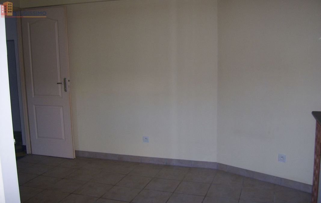 Studio 20m² Aubenas 07200 - Photo 1