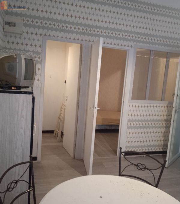 Studio meublé 28m² Annonay - Centre-ville, lumineux - Photo 2