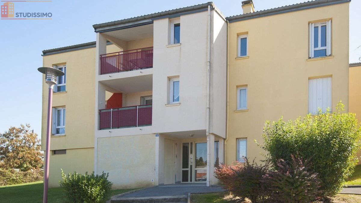 Studio à Flize