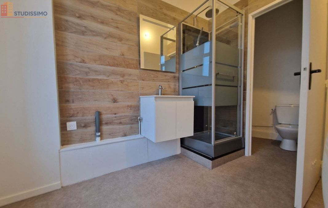 Studio 40m² Sedan 08200 - Étage élevé, lumineux - Photo 3