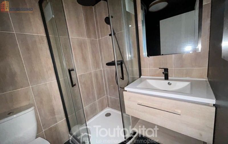 Studio 15m² Charleville-Mézières - 1 pièce, DPE E - Photo 1