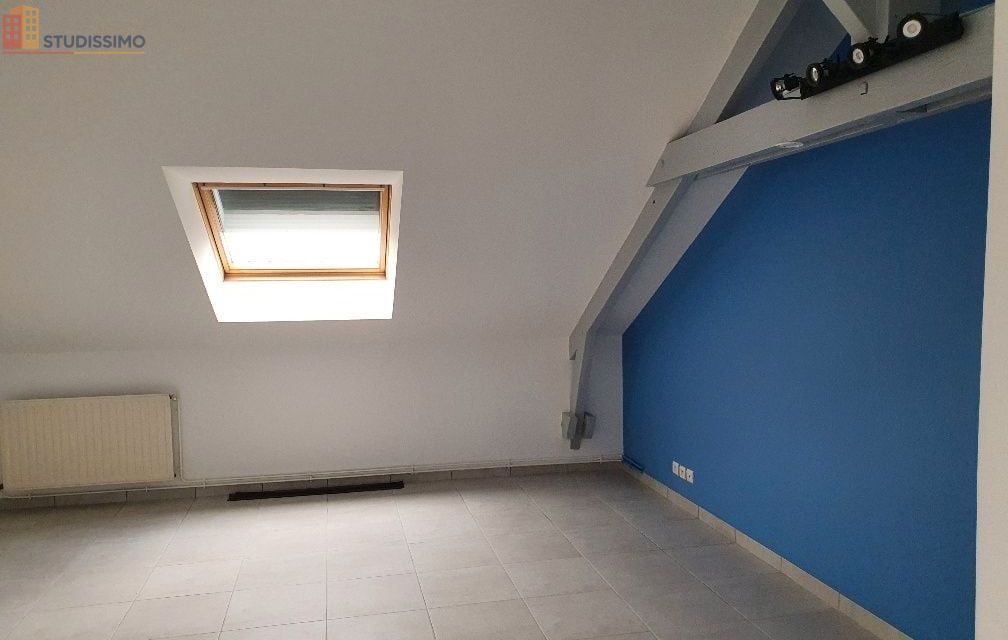 Studio 32m² Rethel - Dernier étage, DPE C - Photo 2