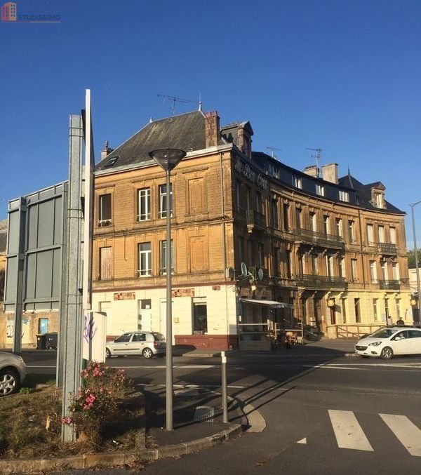 Studio meublé 28m² Sedan 08200 - Lumineux, dernier étage - Photo 2