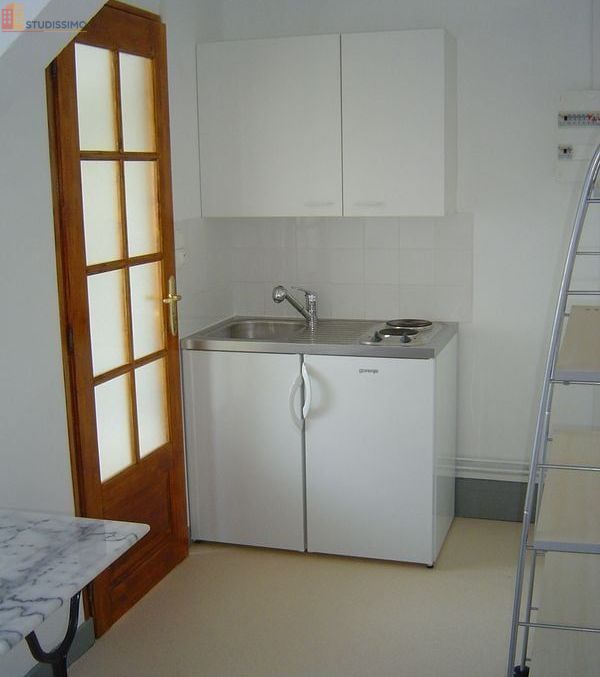 Studio meublé 20m² Sedan - Équipé (tv, lave-linge) - Photo 1