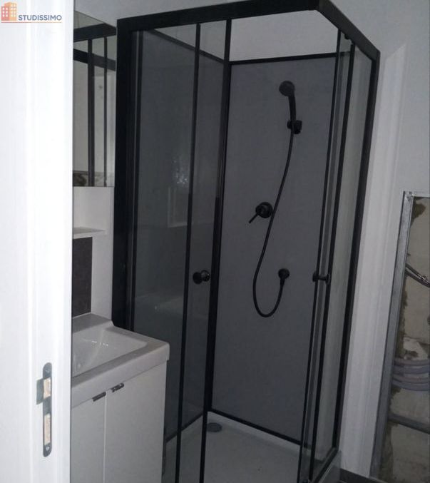 Studio meublé 20m² Charleville-Mézières - Proche centre-ville - Photo 2