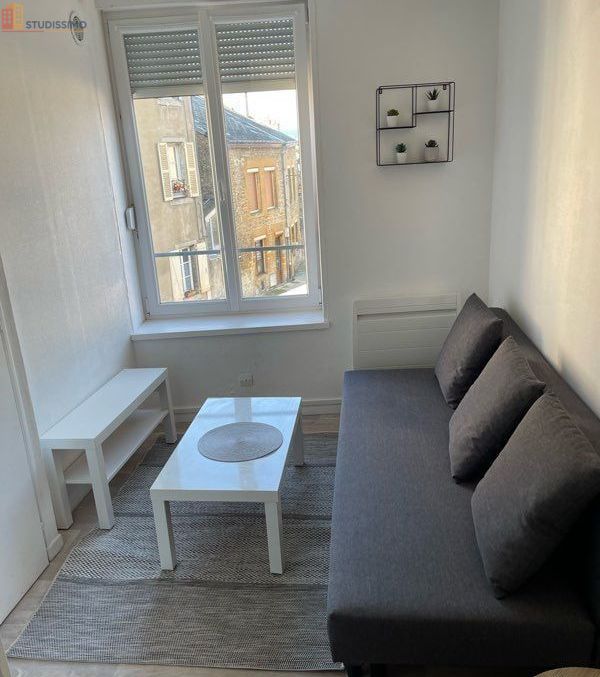 Studio meublé 22m² Bazeilles - Tout équipé, lumineux - Photo 2