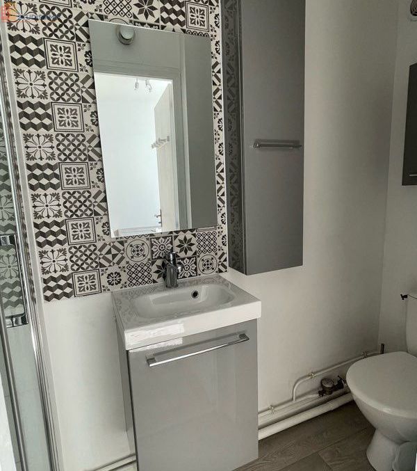 Studio meublé 22m² Bazeilles - Tout équipé, lumineux - Photo 1