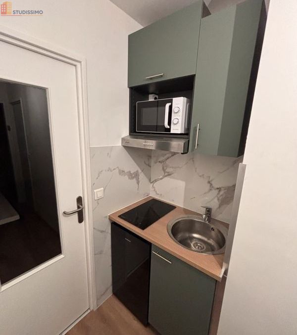 Studio meublé 18m² Charleville-Mézières - Meublé, 2e étage - Photo 2