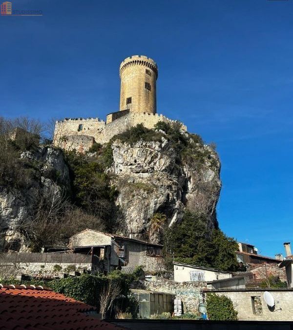 Studio 17m² Foix - Cherche calme, lumineux - Photo 2