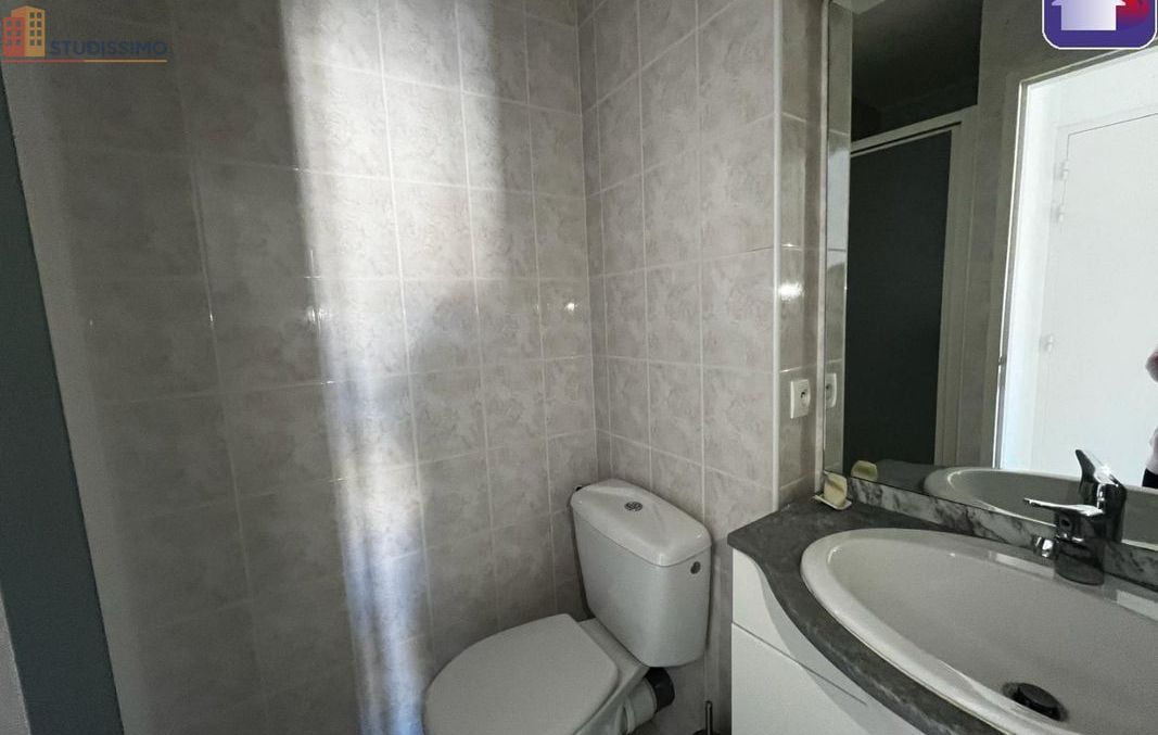 Studio 17m² Foix - Cherche calme, lumineux - Photo 3