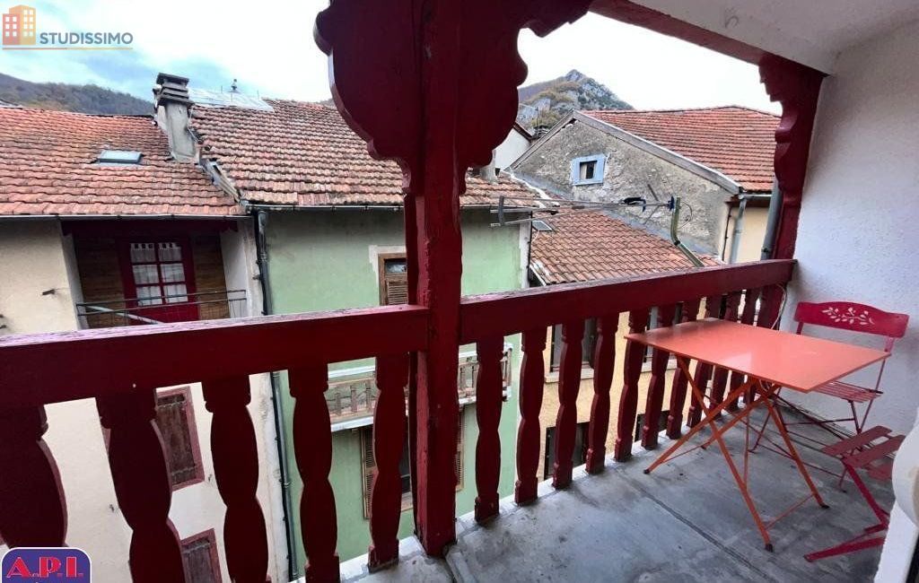 Studio meublé 20m² Tarascon-sur-Ariège - Meublé, 3e étage - Photo 1