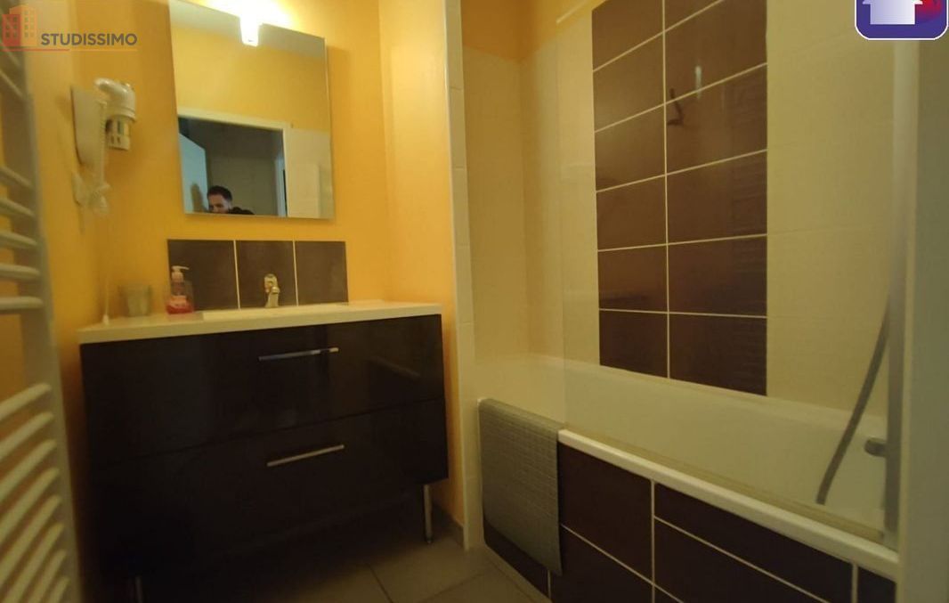 Studio meublé 21m² Ax-les-Thermes - Meublé, DPE D - Photo 1