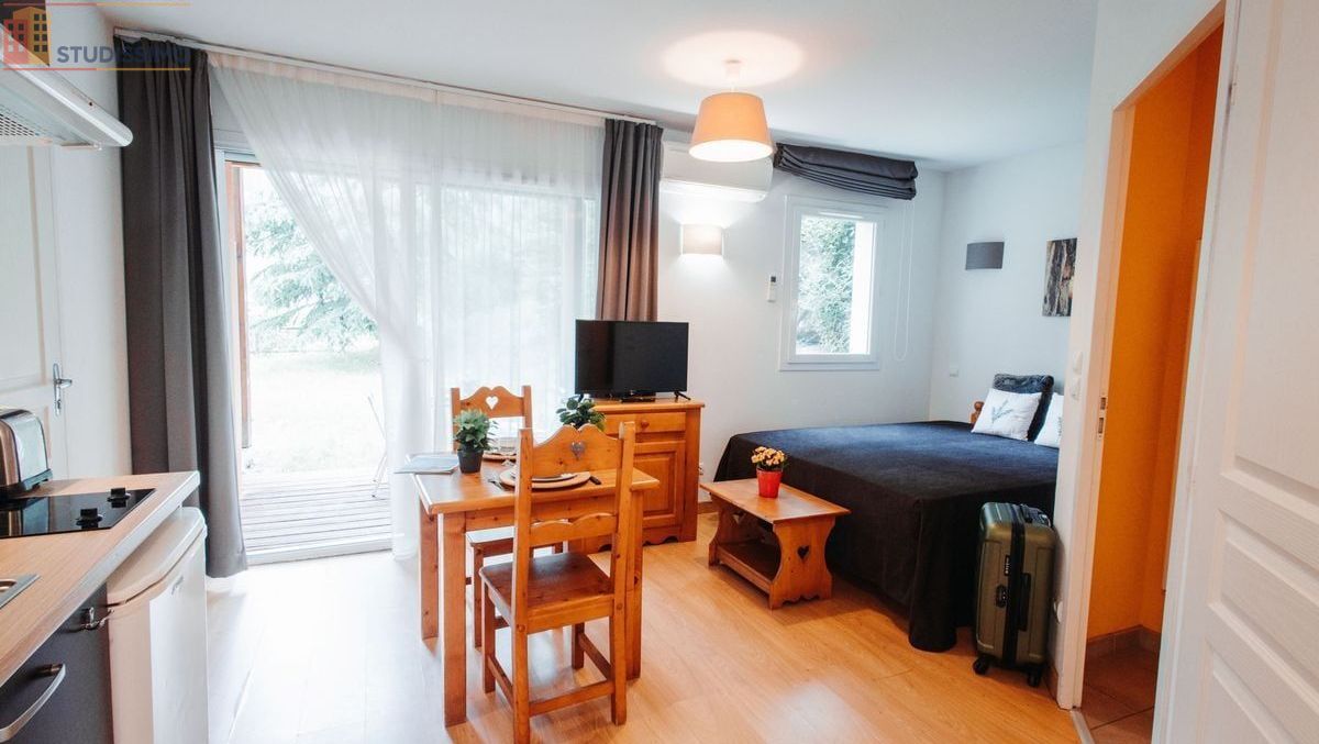 Studio meublé 21m² Ax-les-Thermes - Lumineux, meublé - Photo 4