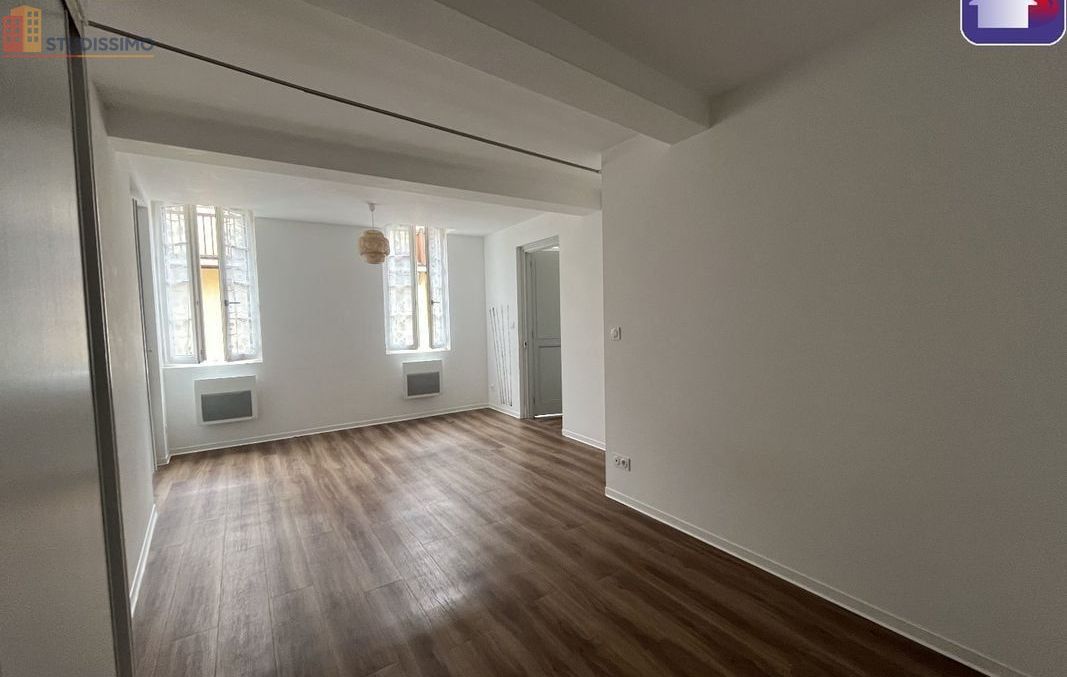 Studio 28m² Foix 09000 - Photo 5