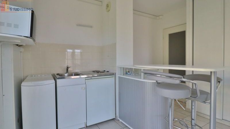 Studio 30m² Saint-André-les-Vergers - Meublé, étage 2 - Photo 9