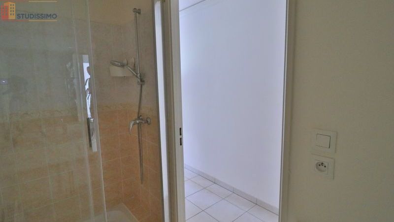 Studio 30m² Saint-André-les-Vergers - Meublé, étage 2 - Photo 1