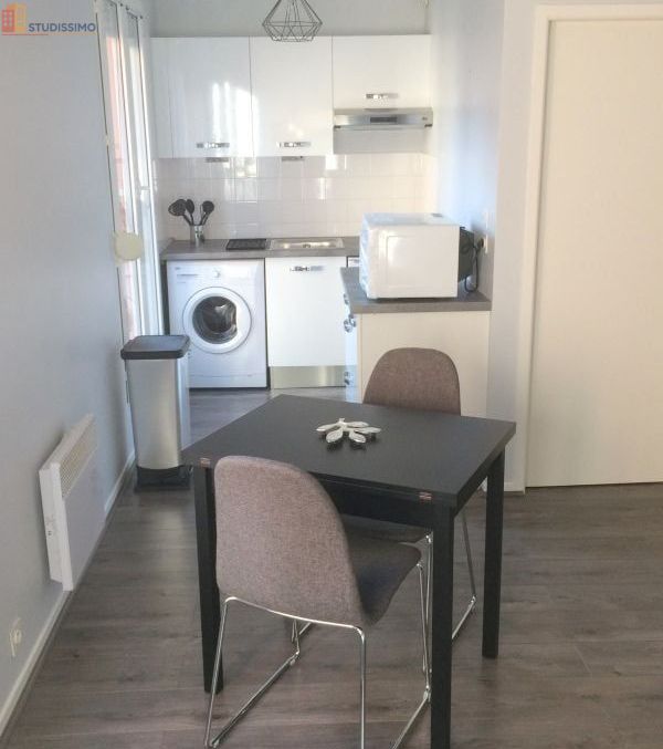 Studio meublé 30m² Troyes - Meublé, 2e étage - Photo 3