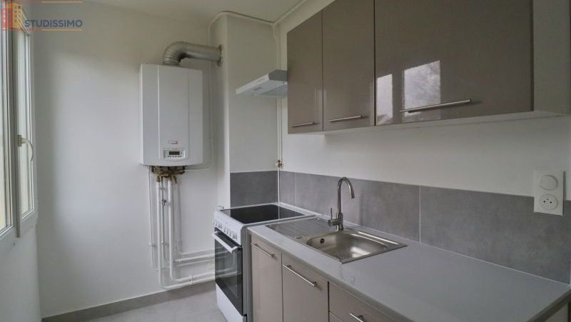 Studio 26m² Saint-André-les-Vergers - (aucune caractéristique) - Photo 1