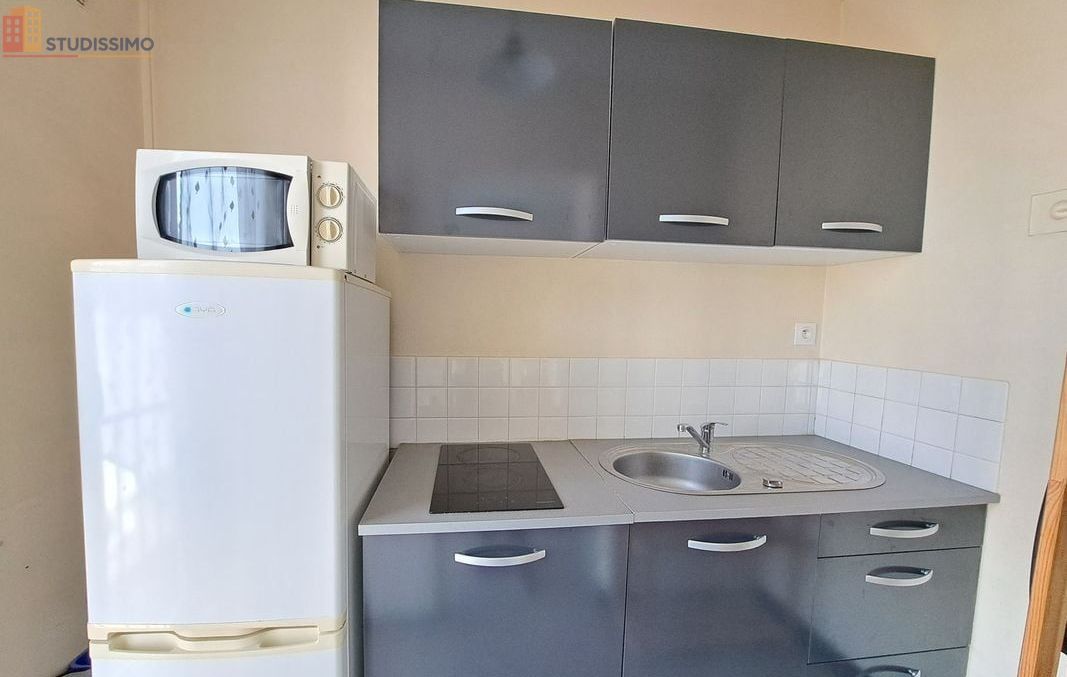 Studio meublé 25m² Troyes - Meublé, 2e étage - Photo 3