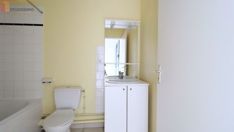 Studio 26m² Troyes - DPE D, 1er étage - Photo 2