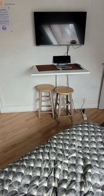 Studio meublé 11m² Troyes centre - Meublé, calme - Photo 1