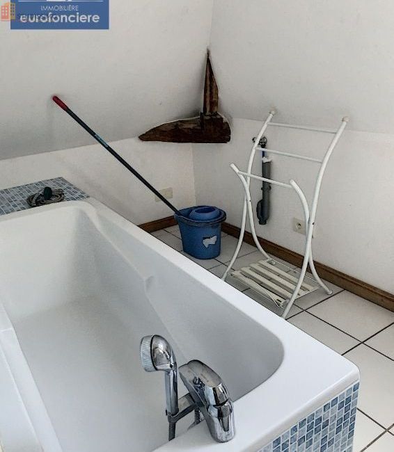 Studio 10m² Sainte-Savine - Étage élevé, DPE C - Photo 3