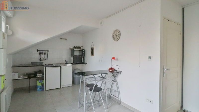 Studio meublé 20m² Saint-André-les-Vergers - Meublé - Photo 5