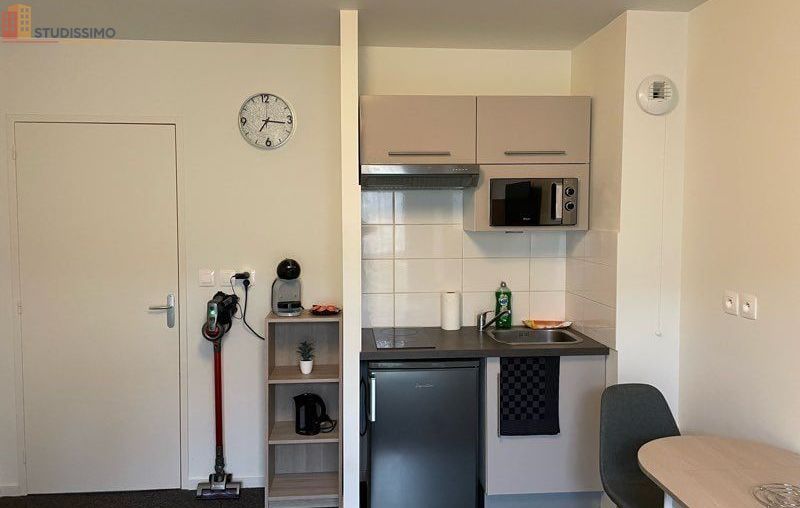 Studio meublé 22m² Troyes - Meublé, parking inclus - Photo 2