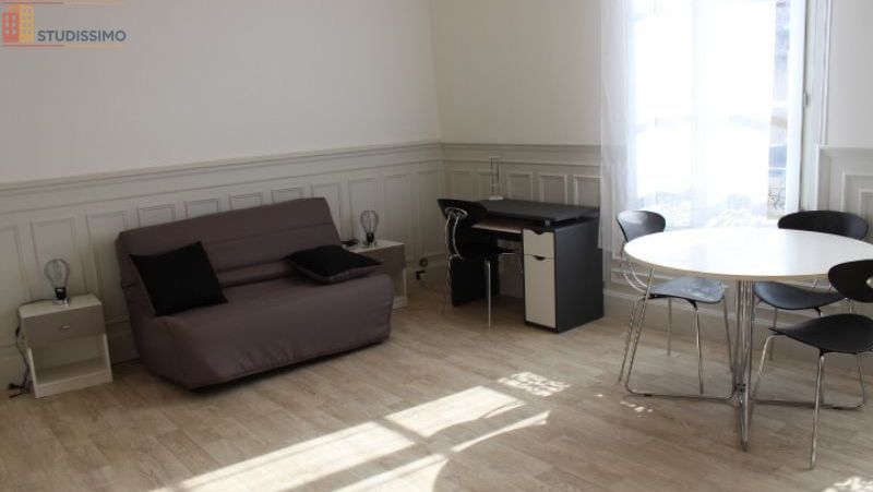 Studio meublé 27m² Troyes - Meublé, DPE D - Photo 2