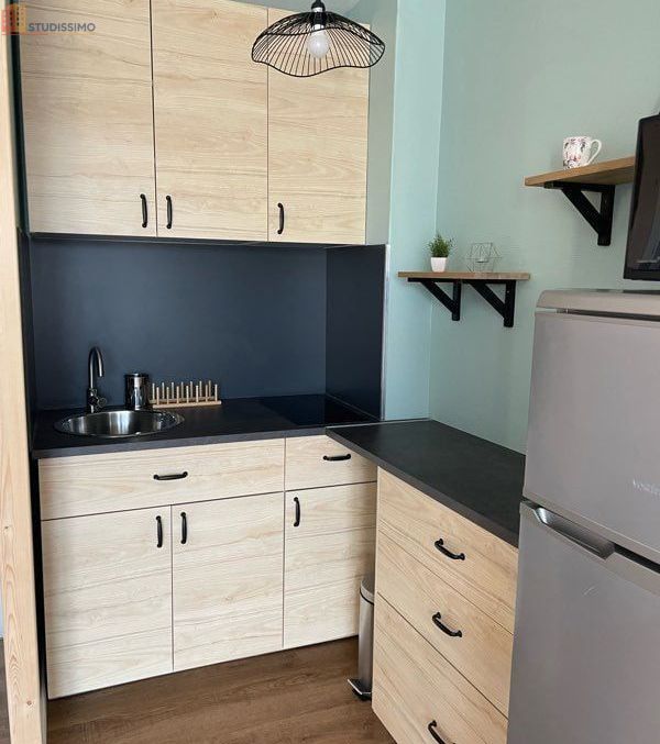 Studio meublé 25m² La Chapelle-Saint-Luc - Meublé, 3e étage - Photo 4