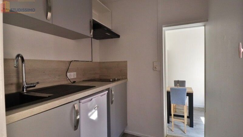 Studio meublé 14m² Troyes centre - Meublé, DPE C - Photo 3