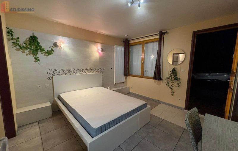 Studio 19m² Sainte-Savine - Meublé, DPE D - Photo 2