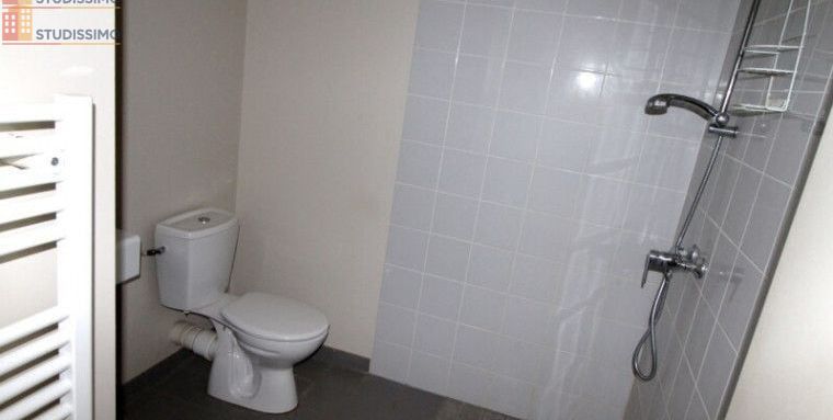 Studio meublé 25m² Troyes - Meublé, DPE C - Photo 2