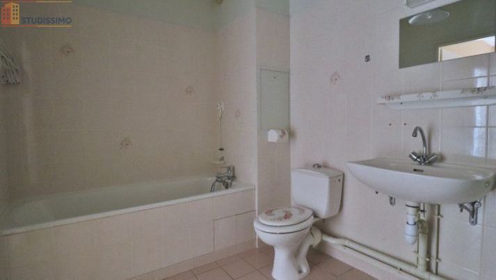 Studio meublé 38m² Troyes - Meublé, 1 pièce - Photo 1
