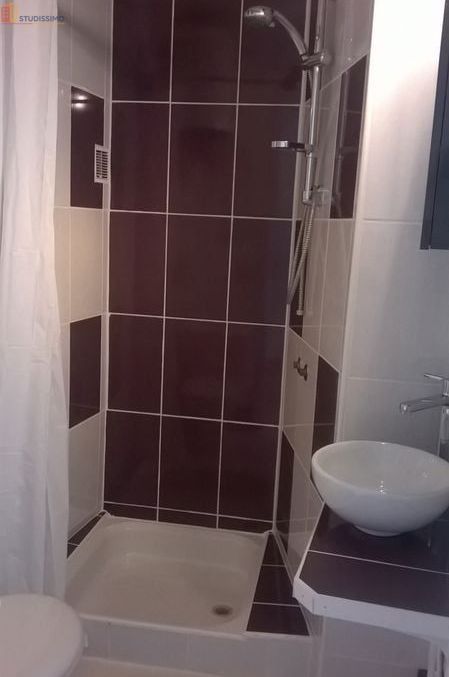 Studio meublé 17m² Millau - Meublé, calme - Photo 2