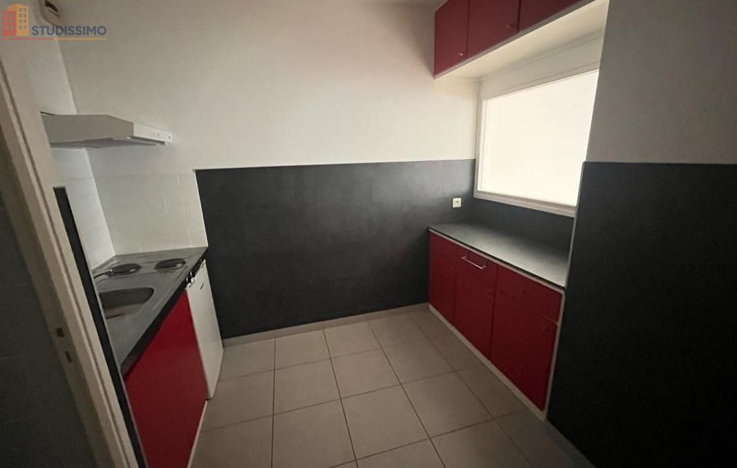 Studio 32m² Rodez - - Photo 3