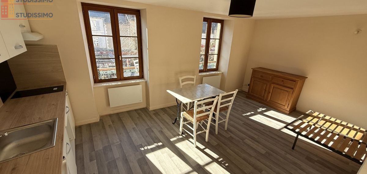 Studio meublé 25m² Espalion - Meublé, DPE D - Photo 1
