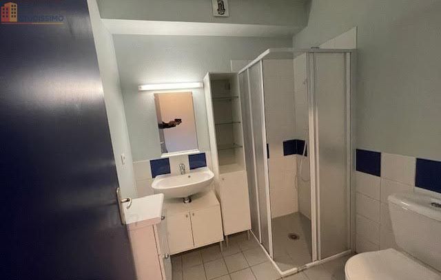 Studio meublé 27m² Rignac 12390 - Meublé, 1 pièce - Photo 2