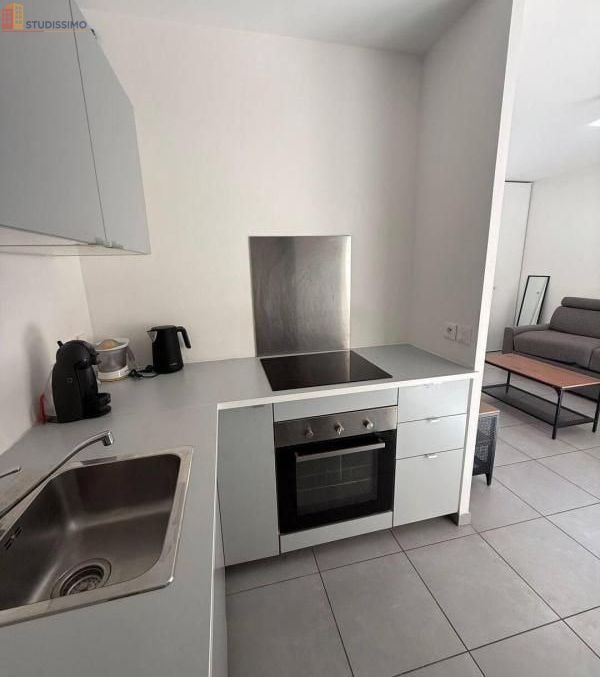 Studio 26m² Marseille 5e - Meublé, DPE C - Photo 1