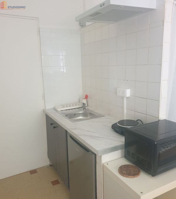 Studio meublé 15m² Marseille 8e - Carré d'or, immeuble standing - Photo 1