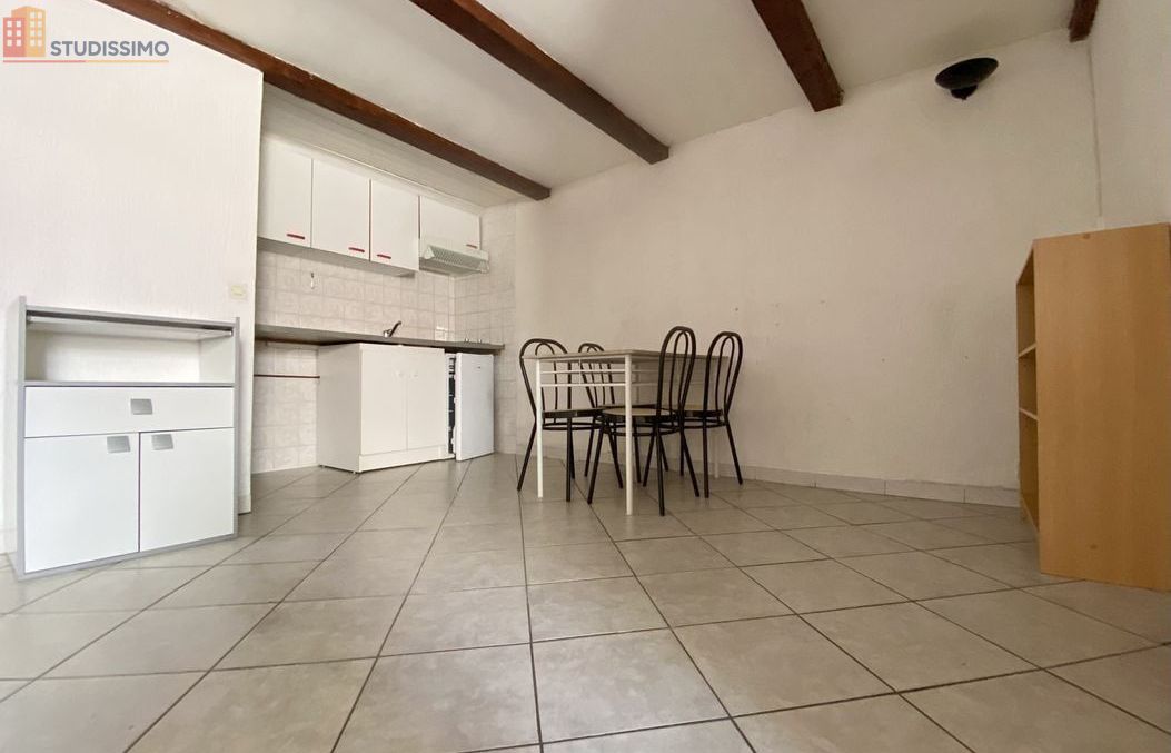 Studio 25m² Aix-en-Provence - Meublé, 3e étage - Photo 1